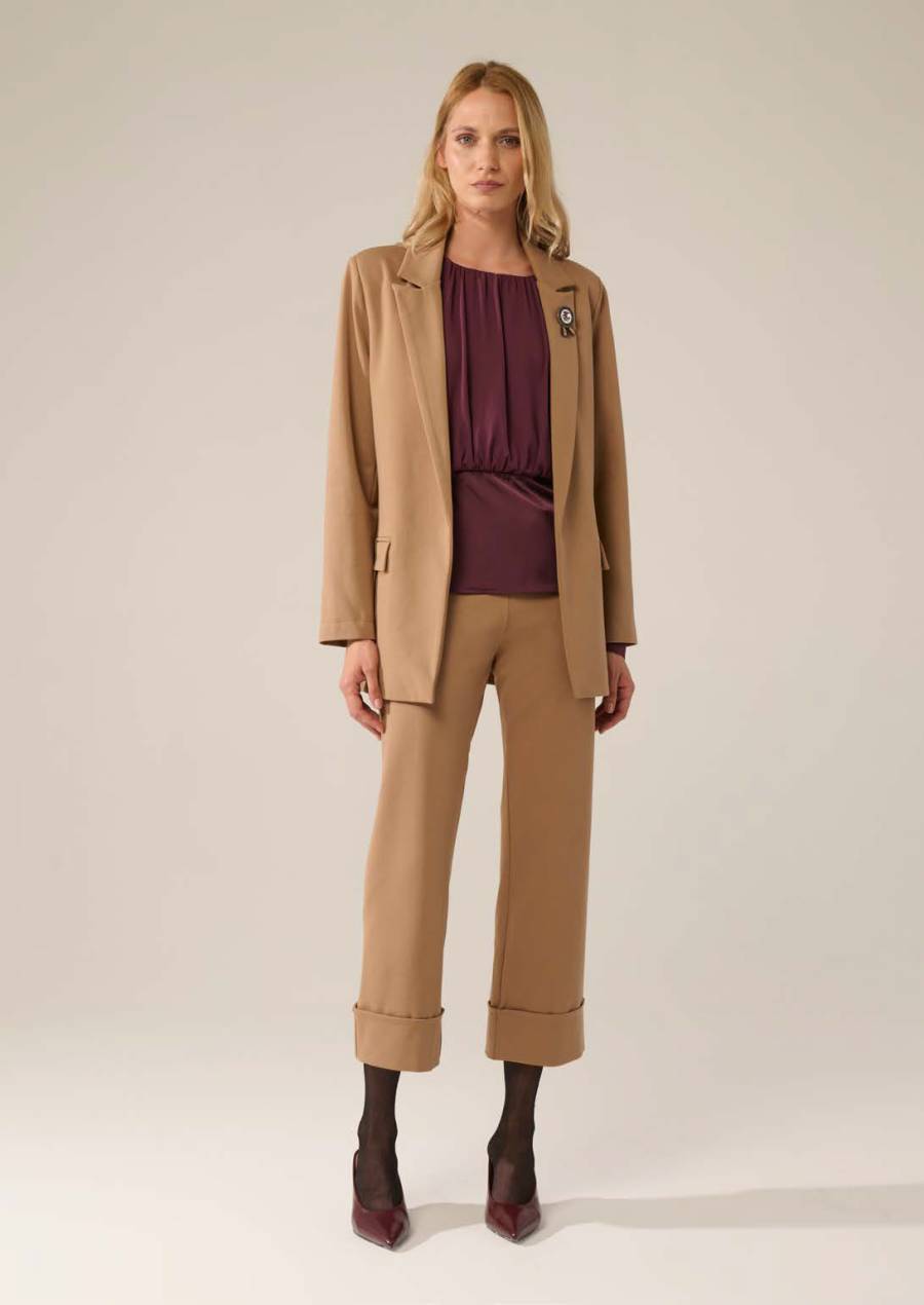 Giacca blazer punto Milano con spilla